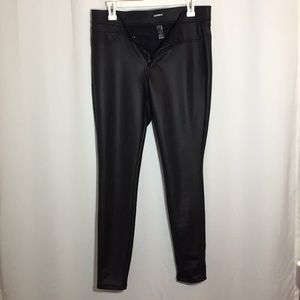 Express Woman’s Black Faux Leather Stretch Jegging